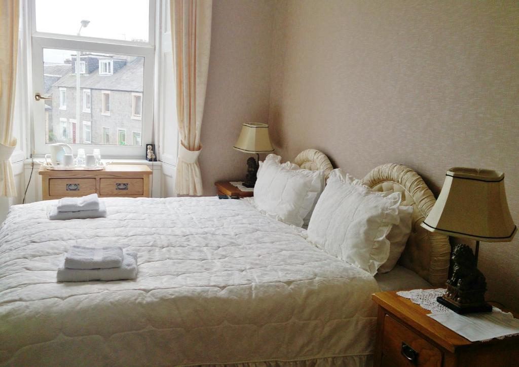 Castle Viewpoint B&B Inverness Room photo